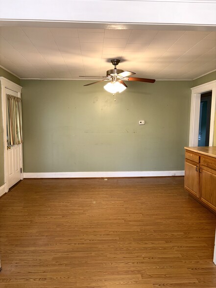 Dining Room - 62 George St