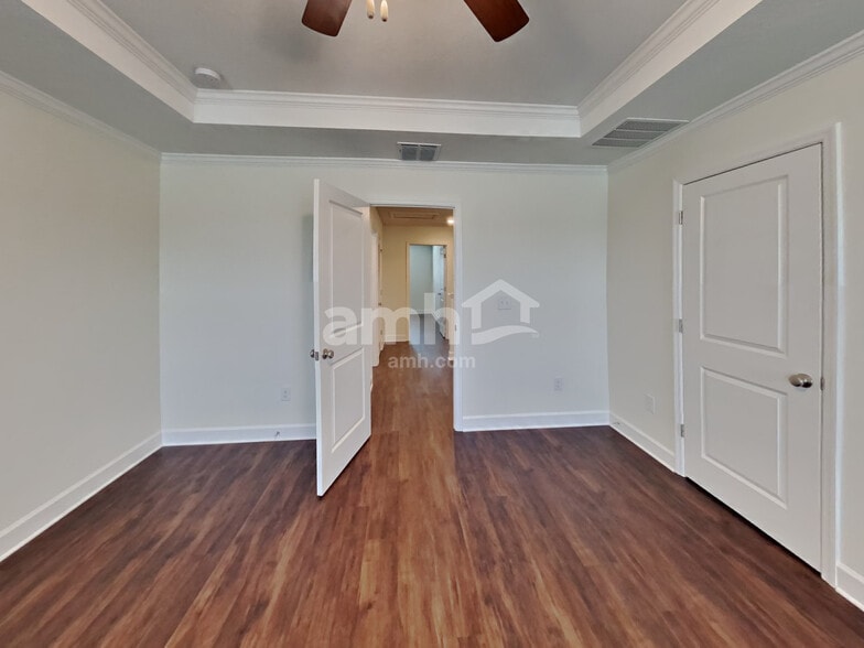 Building Photo - 33907 Thyme Dr