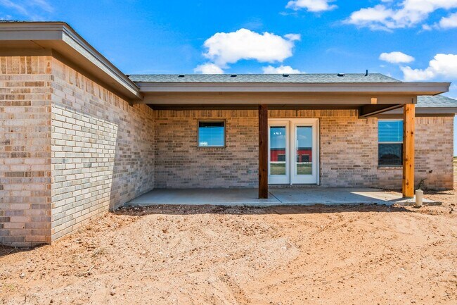Building Photo - 10529 East C R 7400