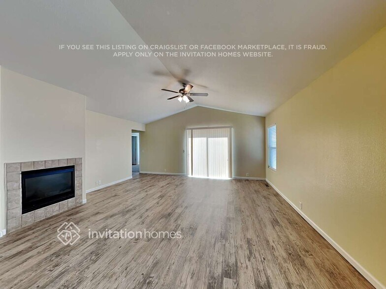 Building Photo - 1245 Lords Hill Dr