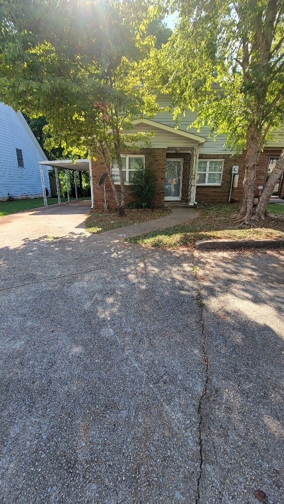 Grayson Valley Townhome Carport! 2248 Cheshire Dr Birmingham AL