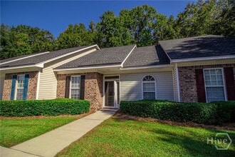 Building Photo - 44 Putters Pl