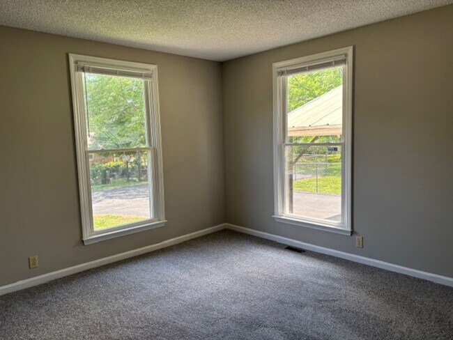 Building Photo - 3312 Parsons St