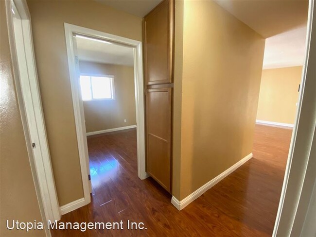 Building Photo - 6333 College Grove Way