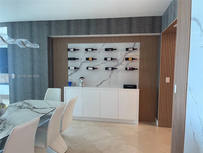 Building Photo - 3101 S Ocean Dr