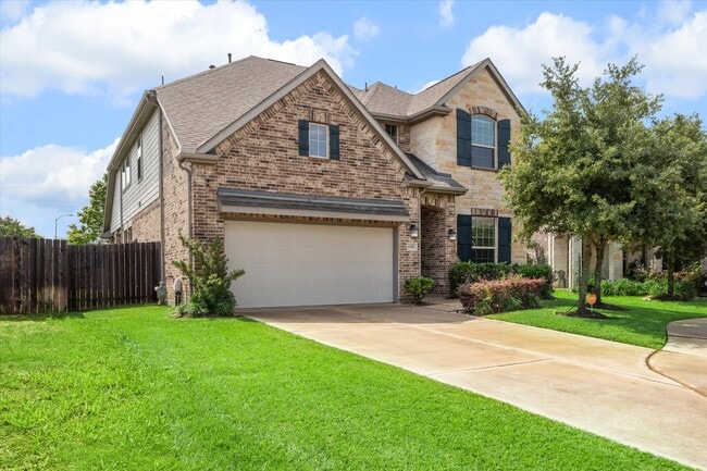 Building Photo - 1535 Giles Dr