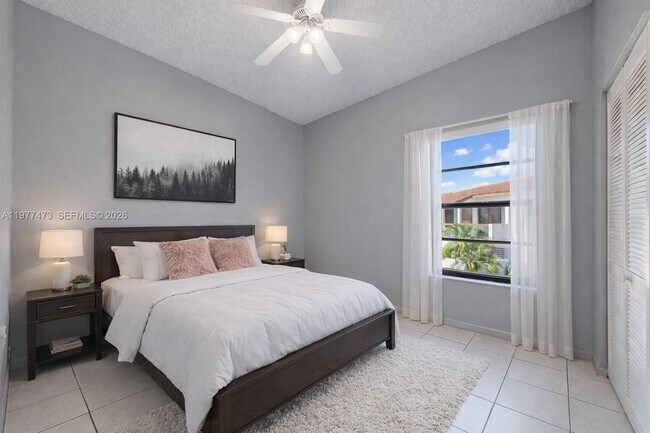 Building Photo - 7525 SW 153rd Pl