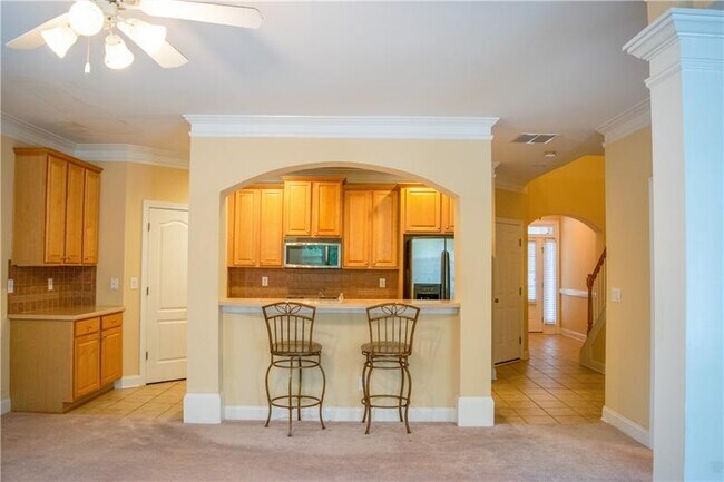 Building Photo - 2627 Gadsen