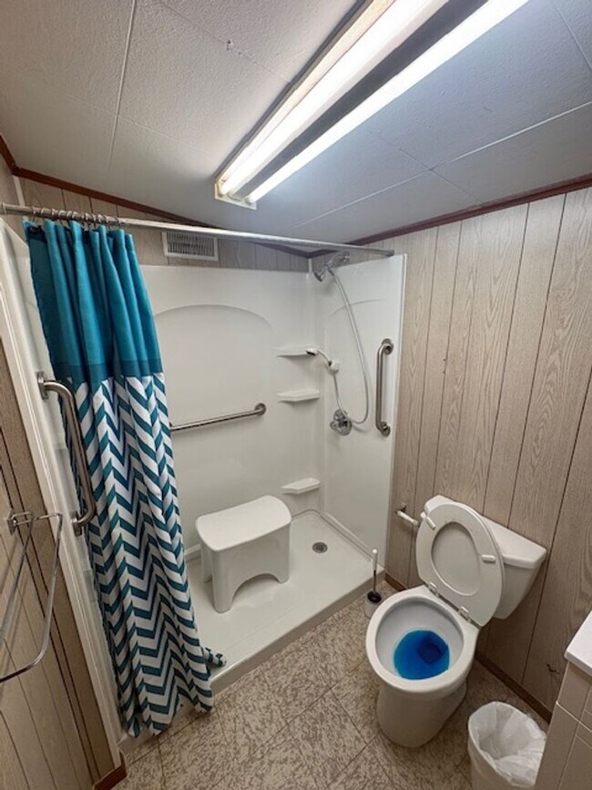 Building Photo - Single Family Home in East Peoria IL