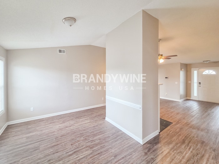 Building Photo - 1139 Commons Ct