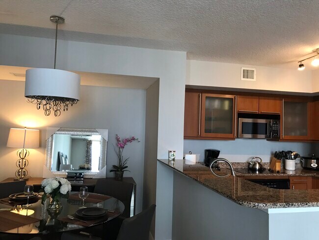 Building Photo - 2080 S Ocean Dr