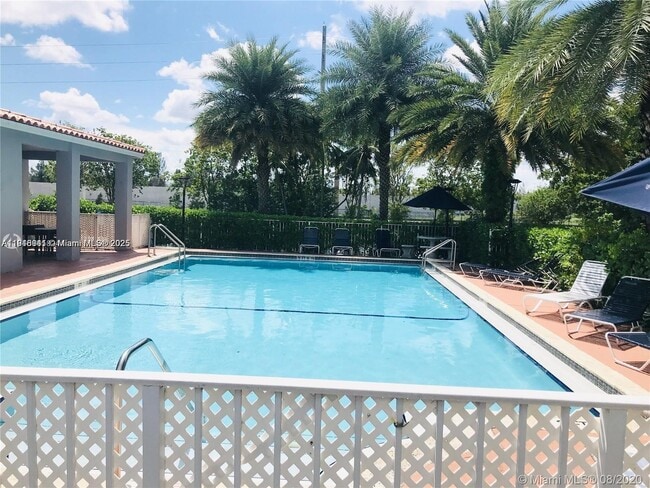 Building Photo - 4712 NW 114th Ave