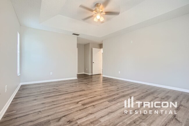 Building Photo - 1240 Wyndham Pine Dr