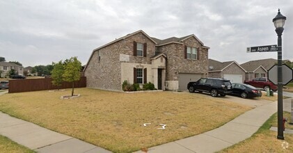 Building Photo - 3001 Hickory Ridge