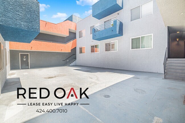 Building Photo - 3540 Fletcher Dr