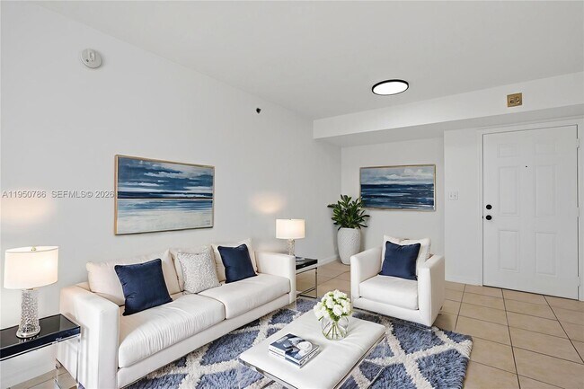 Building Photo - 2475 NW 16th St Rd