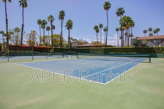 Building Photo - 353 N Hermosa Dr