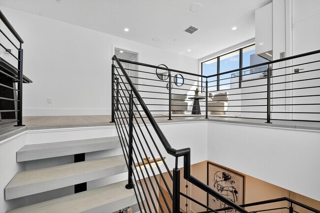 Building Photo - 204 Osceola Park Ln