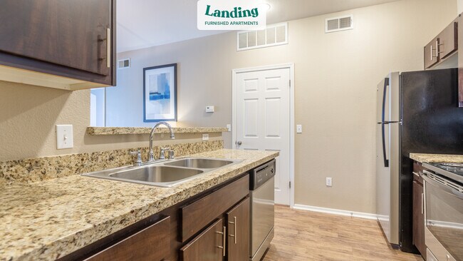 Building Photo - 125 S Alma School Rd