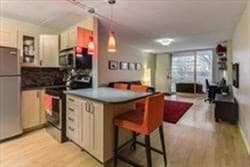 Building Photo - 200 Swanton St