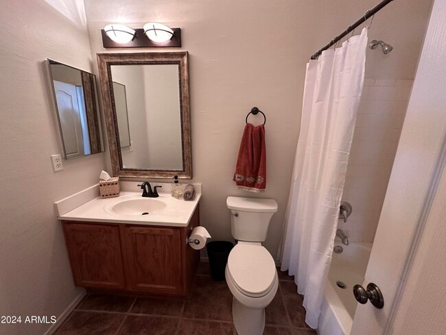 Building Photo - 3821 N Red Sky Cir