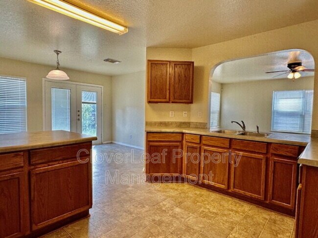 Building Photo - 6615 Flatstone Pass