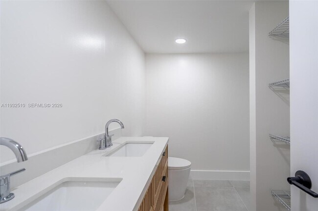 Building Photo - 8708 SW 79th Pl