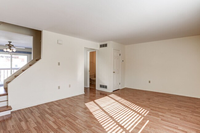 Building Photo - 3 Bedroom 1.5 bath home in Etters