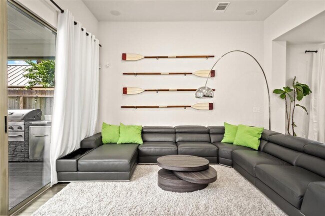 Building Photo - 3415 Ovids Orchard Dr
