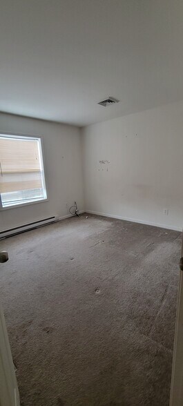 1st Bedroom - 2010 Grammercy Ave