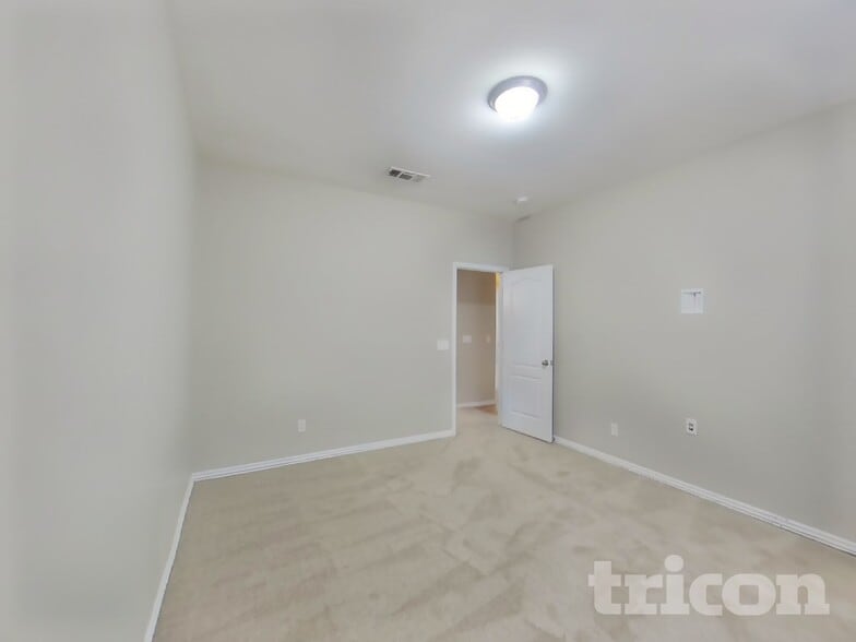 Building Photo - 1150 E Renegade Trail