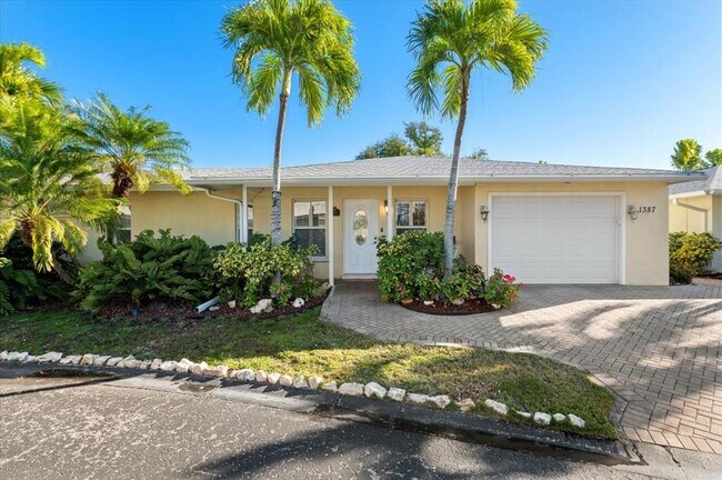 Building Photo - 1387 Moonmist Dr