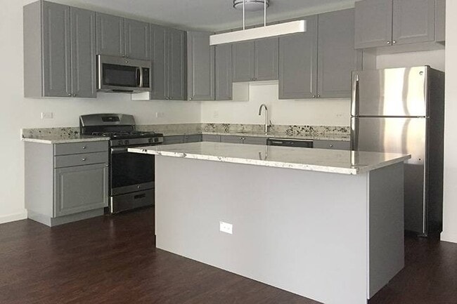 Floorplan - 5524-5526 S. Everett Avenue