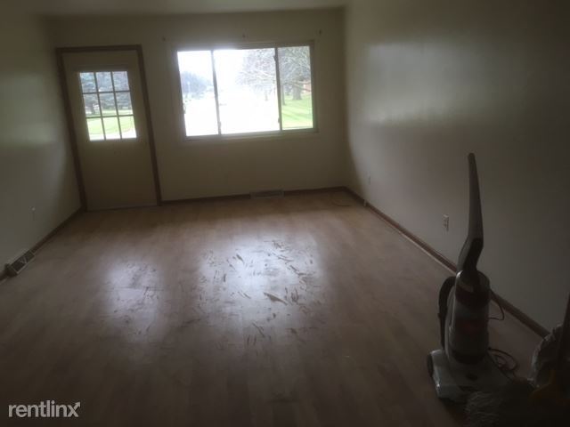 Building Photo - 2 br, 1 bath House - 2872 Wexford Dr