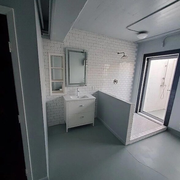 Building Photo - 1102 Beech St