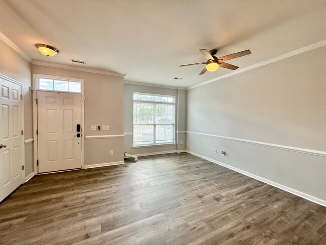 Building Photo - **OFFERING REFUNDABLE APPLICATION FEES** Charming 3BD, 2.5BA Raleigh Townhome Near Interstates an...