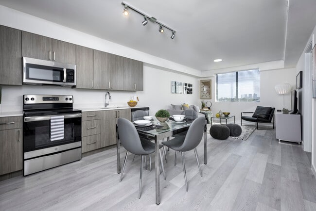 Dining Area - Brisas Del Este II