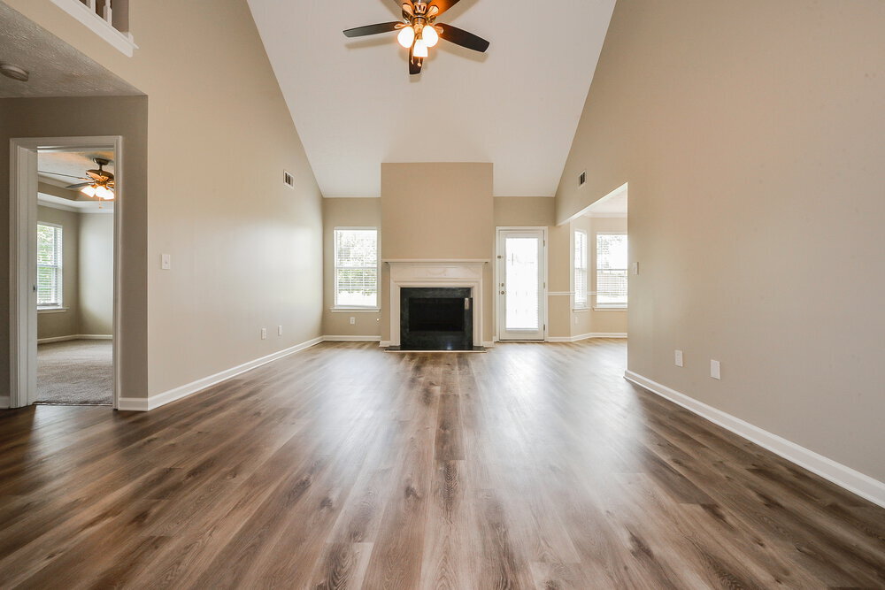 Building Photo - 1517 Buckingham Pl