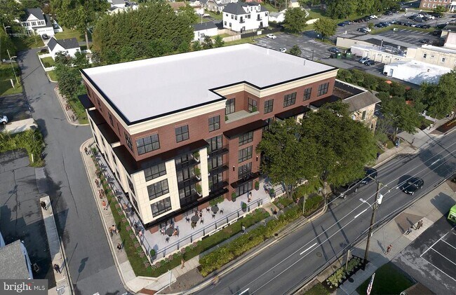 Building Photo - 128 N Bond St