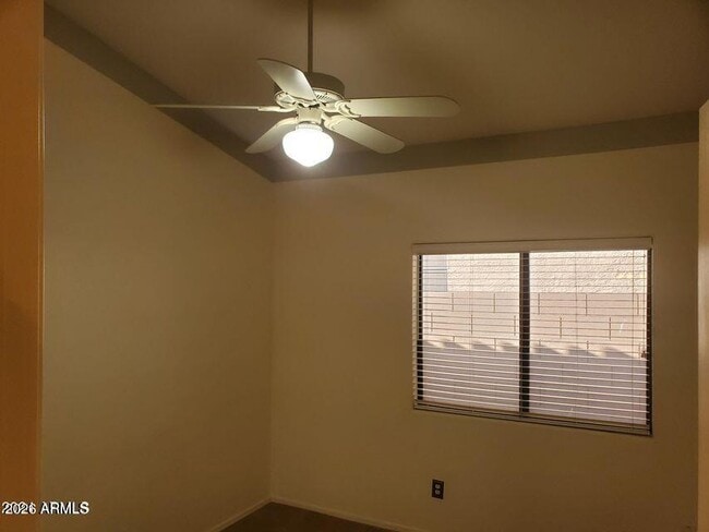 Building Photo - 1848 E Chilton Dr