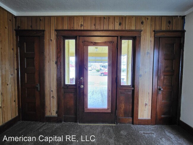 Building Photo - 5 br, 1.5 bath House - 647 Pennsylvania Ave