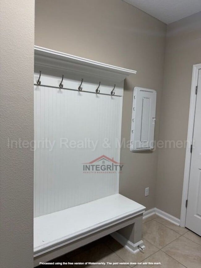Building Photo - Beautiful 4 bed/ 2 bath in Eagle Landing