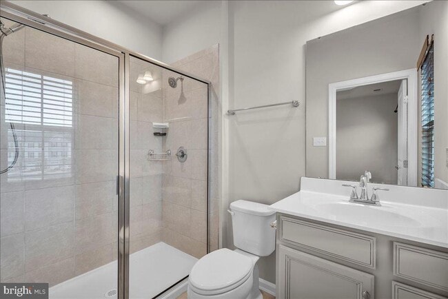 Building Photo - 2 Kohlmyer Dr