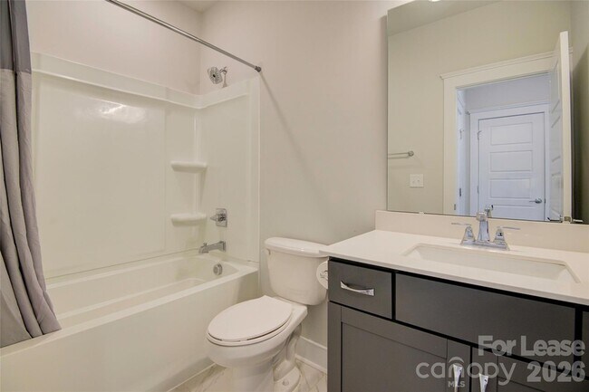 Building Photo - 5939 Ardrey Kell Rd