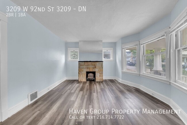 Building Photo - 3209 W 92nd St
