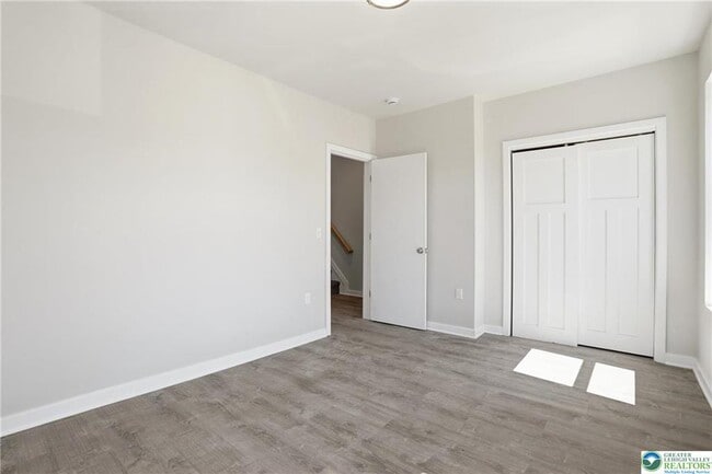 Building Photo - 1425 W Gordon St