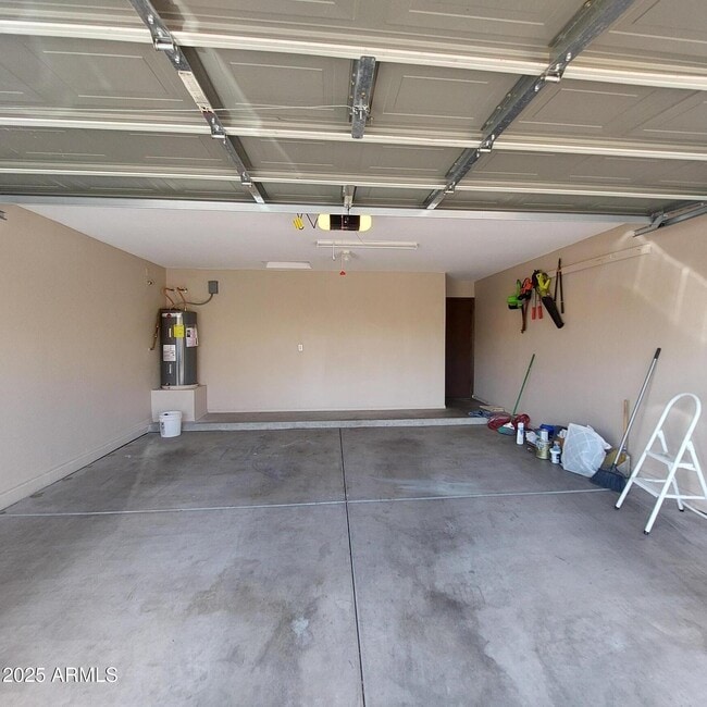 Building Photo - 12 S 228th Ln