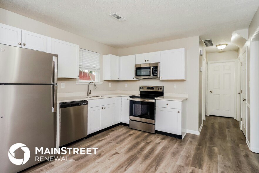 Building Photo - 1214 Keane Ave