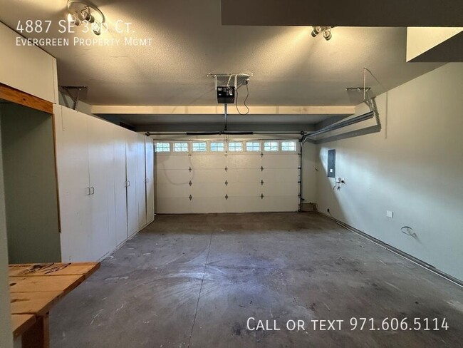 Building Photo - 4887 SE 3rd Ct