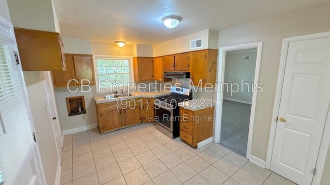 Building Photo - 4027 Faronia Dr